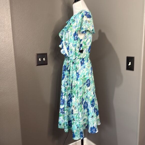 George Floral Wrap Dress - Blue and Green - Picture 10 of 10